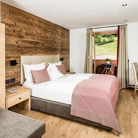 Hotel Almhof Call San Vigilio Di Marebbe