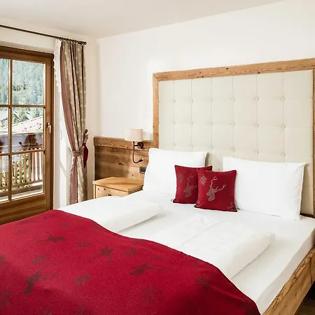 Hotel Almhof Call 4*